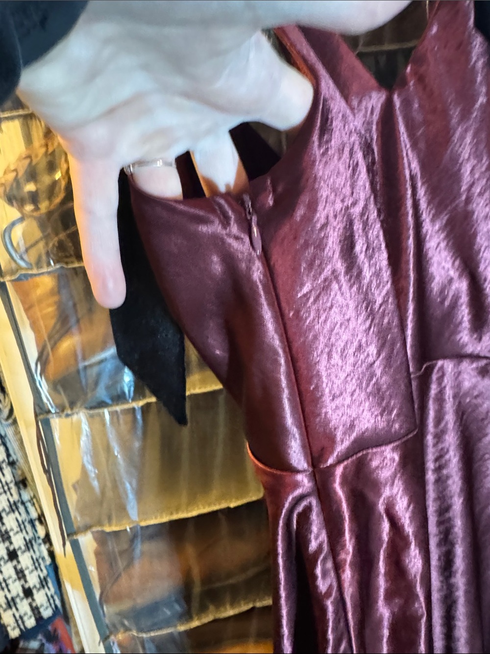 Dress - Picture 6 of 8